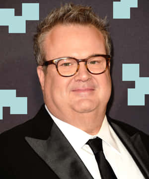 Eric Stonestreet 2000 X 2400 Wallpaper