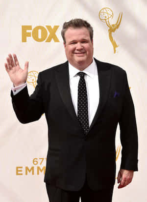 Eric Stonestreet 2048 X 2807 Wallpaper