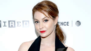 Esme Bianco Stunning Pose Wallpaper