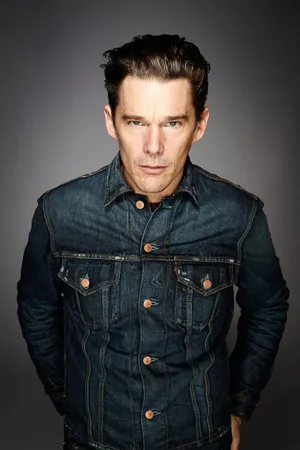 Ethan Hawke Celebrity Studio Photoshoot Wallpaper