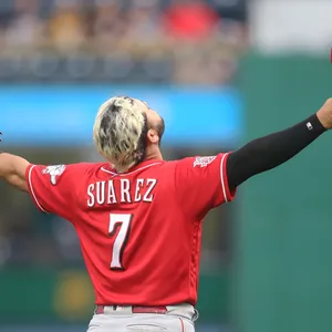 Eugenio Suarez Flying Hug Wallpaper