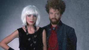 Eurythmics Iconic Duo Wallpaper