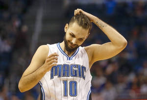 Evan Fournier Scratching Head Magic Vs. Detroit Pistons Wallpaper