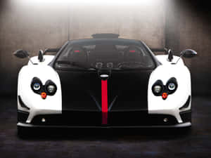 Exclusive Power - The Pagani Zonda Cinque In Action Wallpaper