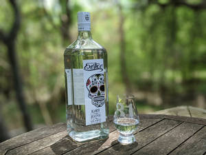 Exotico Tequila Blanco On Woods Wallpaper