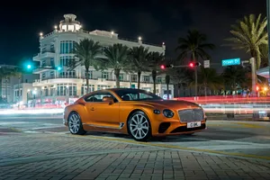 Experience Luxury Sports With The Bentley Sport Wallpaper