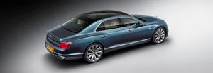 Experience Luxury With The Bentley Flying Spur Wallpaper