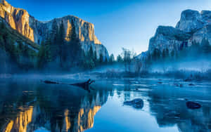 Experience The Great Outdoors In High Sierra Wallpaper