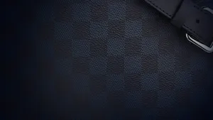 Experience The Luxury Of Louis Vuitton With This Beautiful 4k Wallpaper Wallpaper
