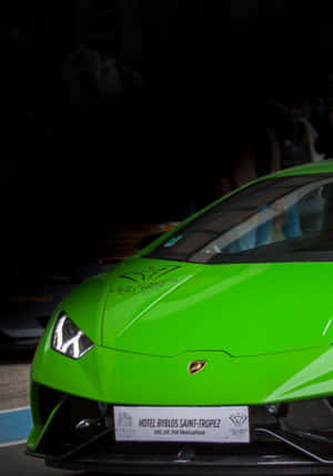 Experience The Power Of A Green Lamborghini. Wallpaper