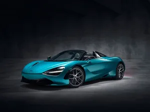 Experience The Speed - Mclaren 720s Spider Wallpaper
