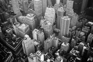 Experience The Vibrant City Of New York In Full Hd On Your Iphone. Wallpaper