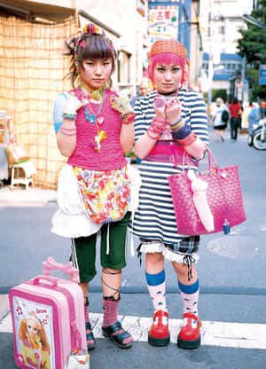 Expressive And Vibrant Harajuku Street Fashion Wallpaper
