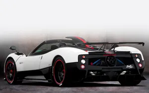 Exquisite Pagani Zonda Cinque In Full Display Wallpaper