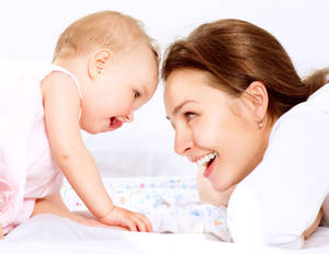 Face-to-face With Baby Love Wallpaper