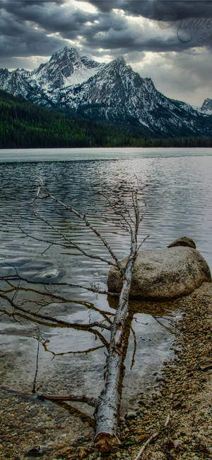 Fall Season At Idaho's Lakes Wallpaper