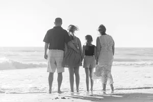 Family_ Beach_ Stroll_ Black_and_ White Wallpaper