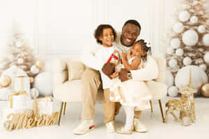 Family Christmas Portrait Wallpaper
