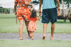 Family Walkin Park Summer Day Wallpaper