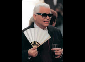 Famous Fashion Designer & Photographer Karl Lagerfeld Wallpaper