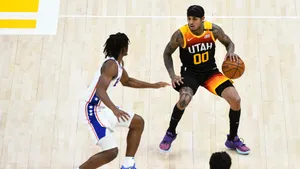 Fast Break Jordan Clarkson Wallpaper