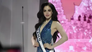 Fatima Bosch Beauty Pageant Wallpaper