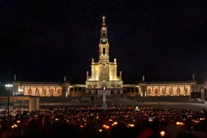 Fatima Sanctuary Gathering At Night Wallpaper