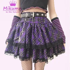 Feel Beautiful And Confident With A Stylish Purple Skirt Wallpaper