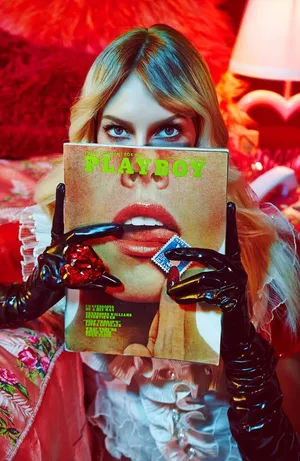 Feel The Power Of Black Magic Woman! Wallpaper