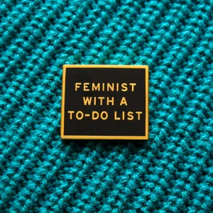 Feminist Enamel Pinon Teal Knit Background Wallpaper