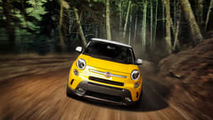 Fiat 500l Cruising Through The City Wallpaper