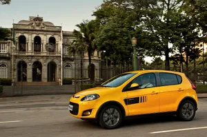 Fiat Palio In Action Wallpaper