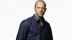 Fierce Look Jason Statham Wallpaper