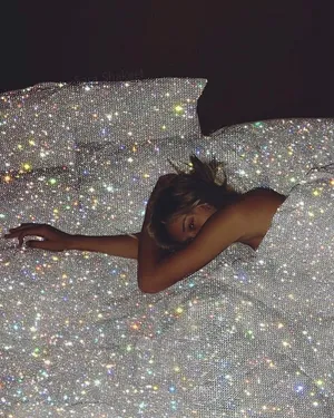 Find A Reason To Love Yourself Wallpaper