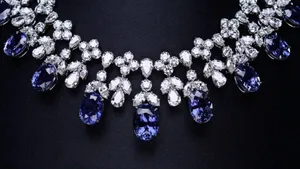 Finely-crafted Luxury Jewelry Design Wallpaper