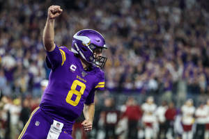 Fist Pump Kirk Cousins Vikings Wallpaper