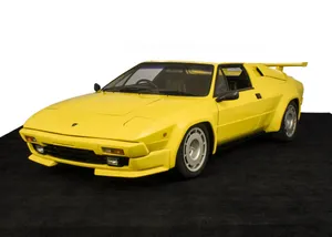 Flamboyant Red Lamborghini Jalpa Gleaming Under The Sun Wallpaper