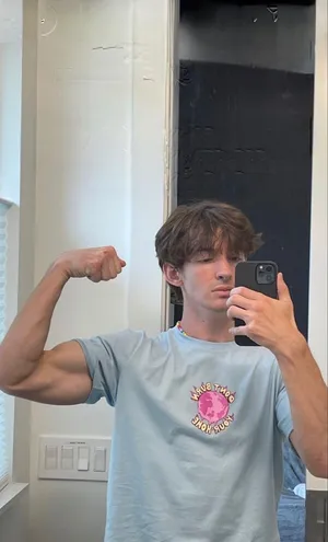 Flamingo Albert Soaking Up The Sun Wallpaper