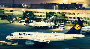 Fleet Of Deutsche Lufthansa Airplanes Wallpaper