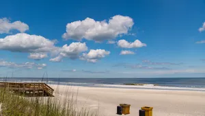 Florida Beach Calm Cloudy Day Wallpaper