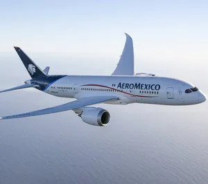 Flying Aeromexico Boeing 787- 8 Dreamliner Plane Wallpaper