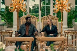 Flynne And Wilf In The Peripheral Wallpaper