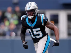 Focused Football Player Number15 Wallpaper