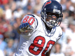 Focused Football Player Number80 Wallpaper