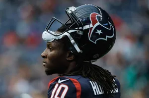 Focused Football Player Profile Wallpaper