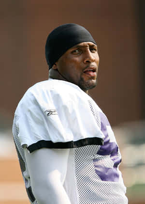 Focused Football Player Ray Lewis Practice Session Wallpaper