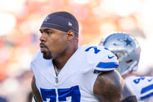 Focused Football Player77 Wallpaper