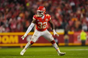 Football Linebacker Ready Position Wallpaper