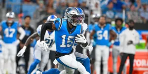 Football Player Action Shot Wallpaper