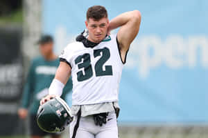 Football Player Number32 Stretching Wallpaper